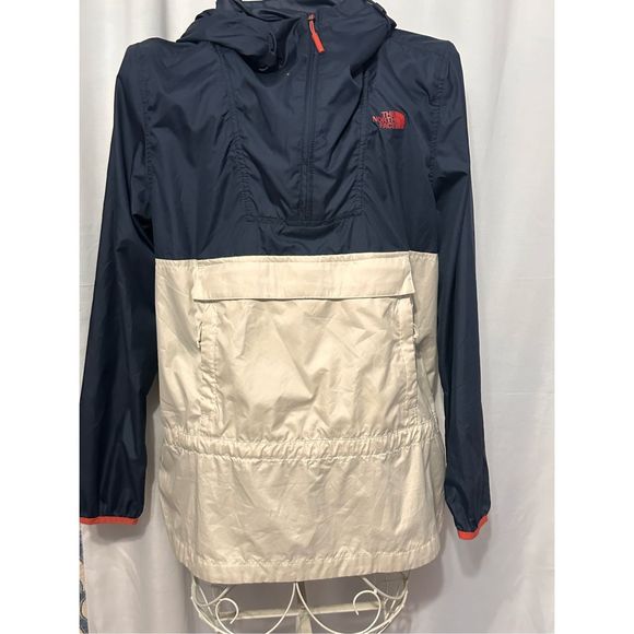 The North Face Jackets & Blazers - GREAT CONDITION The North Face Navy Anorak Packable Pullover Lightweight Rain Ja